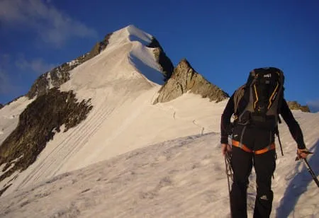 Piz-Bernina-Biancograt-Himmelsleiter-aus-Fels-und-Eis Piz-Bernina-Biancograt-Himmelsleiter-aus-Fels-und-Eis